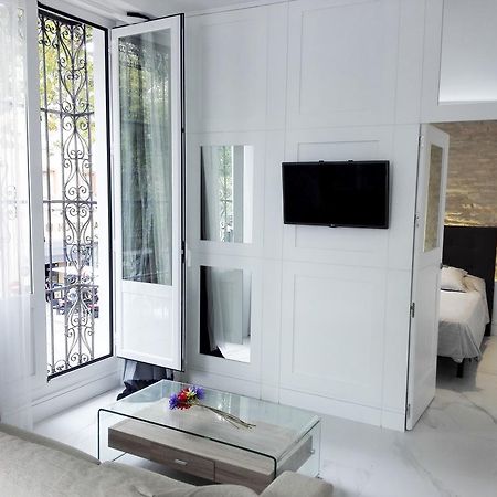 Apartamentos Adriano Siviglia Esterno foto