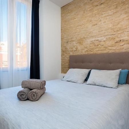 Apartamentos Adriano Siviglia Esterno foto