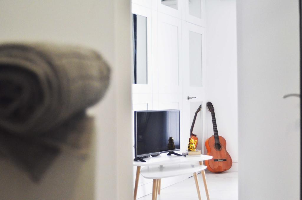 Apartamentos Adriano Siviglia Camera foto